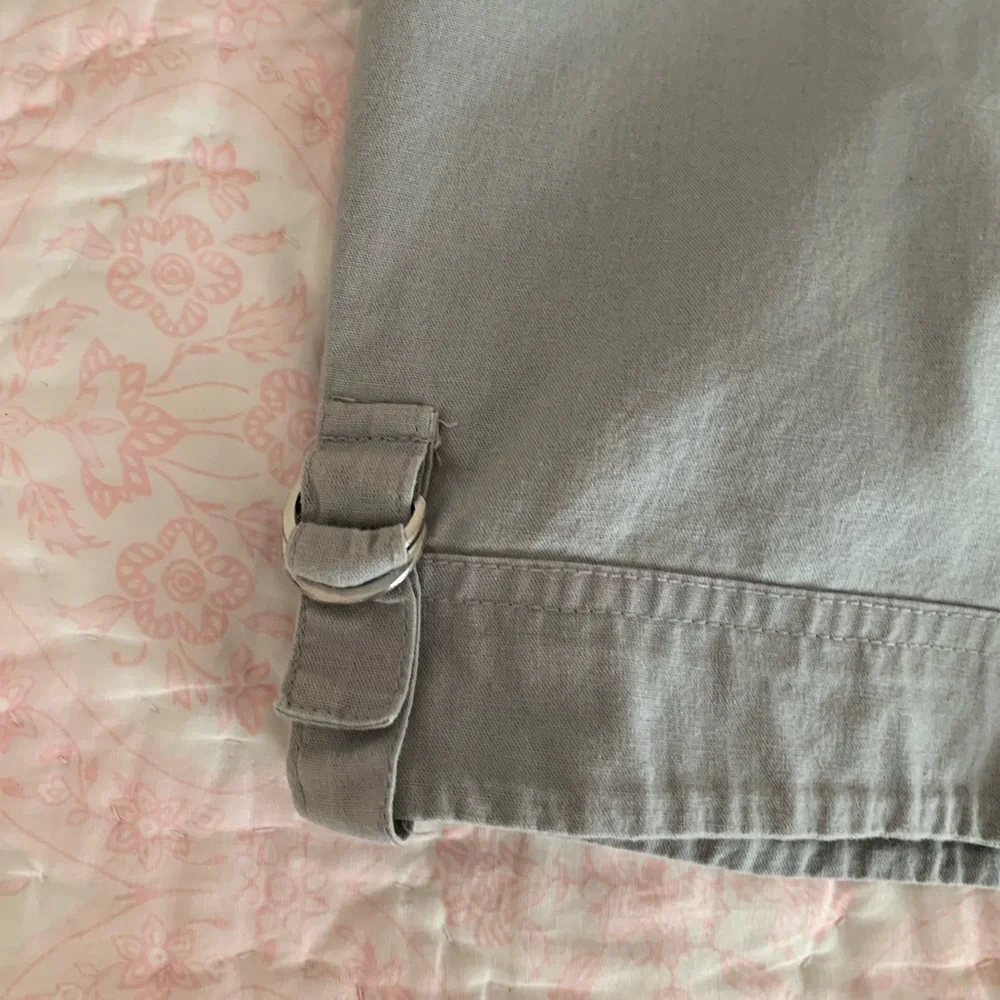 One Step Up Shorts Girl M (10-12) Gray Bermuda Twill Cargo Pocket Studs Stretchy